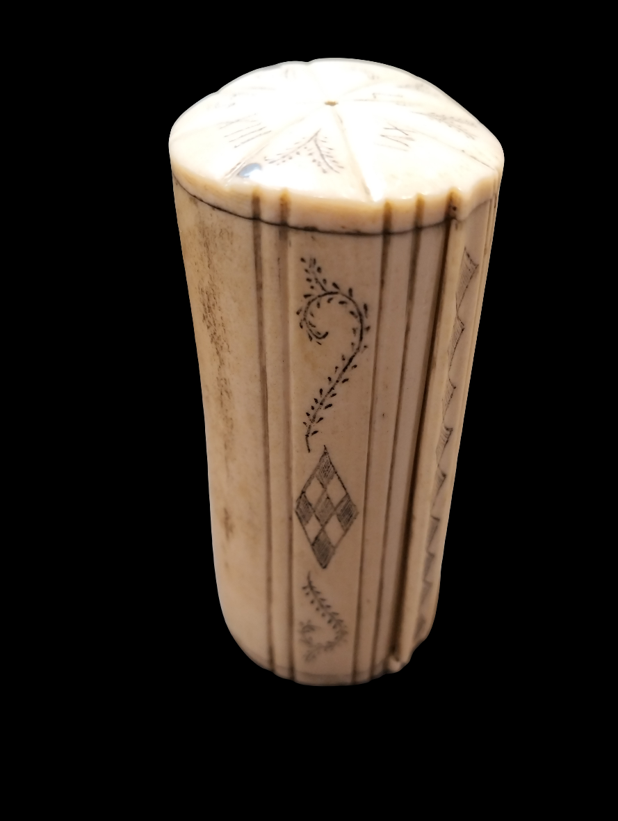 French Bone prisoner of war snuff box